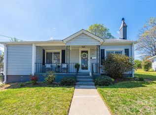 206 Bates Ave, Cherryville, NC 28021