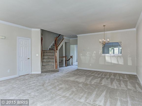 4th image of 14090 Madrigal Dr