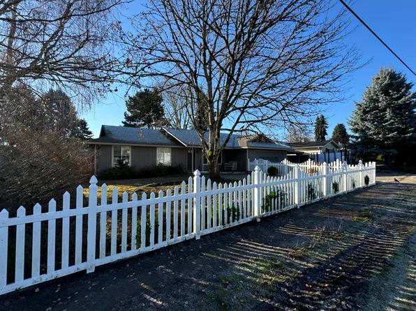 1203 NW 94th St, Vancouver, WA 98665