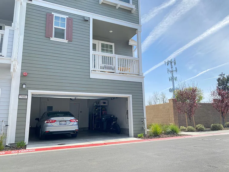 3900 Degree Ln — Photo 16