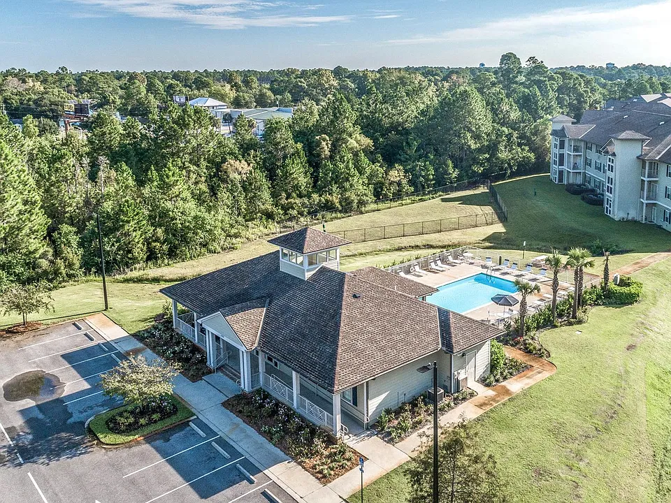 1705 Conservation Trl #202