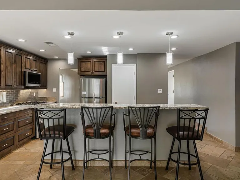 6612 Christy Ave NE — Photo 15