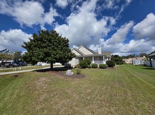 106 Osprey Ct, Newport, NC 28570
