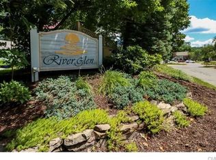 4 Glen Ridge Ct, New Milford, CT 06776