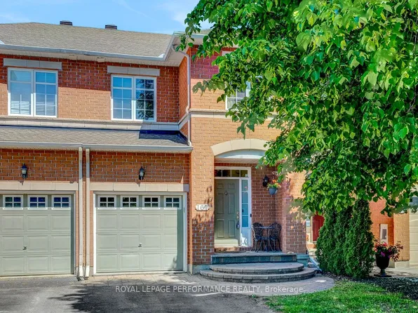 167 Duntroon Cir, Ottawa, ON K1T 4C8