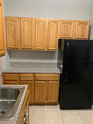 Rented by Chana Ofek, LREB