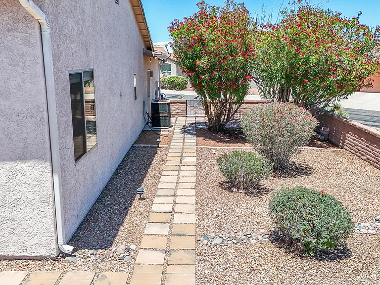 4579 S Camino Del Tejon — Photo 43