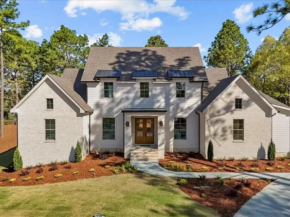 325 Sloan Lane, Pinehurst, NC 28374