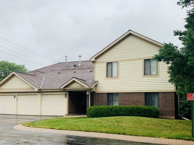 804 E Castle Ct APT 3, Palatine, IL, 60074
