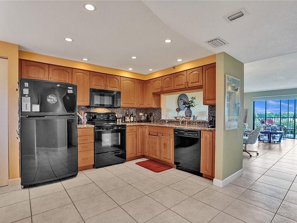 1st image of 2206 S Cypress Bend Drive #506