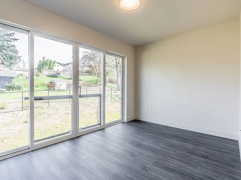 Skyridge Townhouses — Photo 52