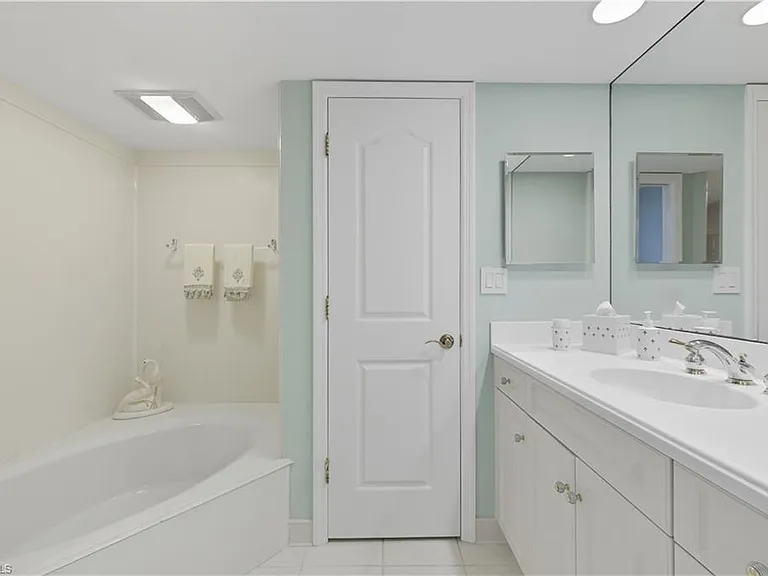 4901 Gulf Shore Blvd N #2101 — Photo 25