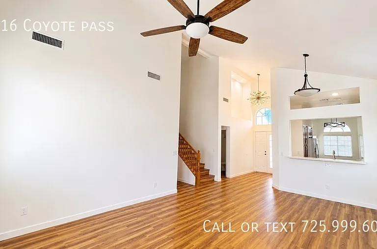 1916 Coyote Pass Way — Photo 2
