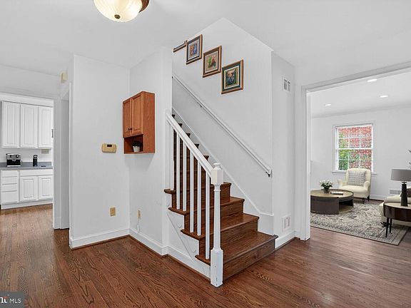 4th image of 2420 Cameron Mills Rd