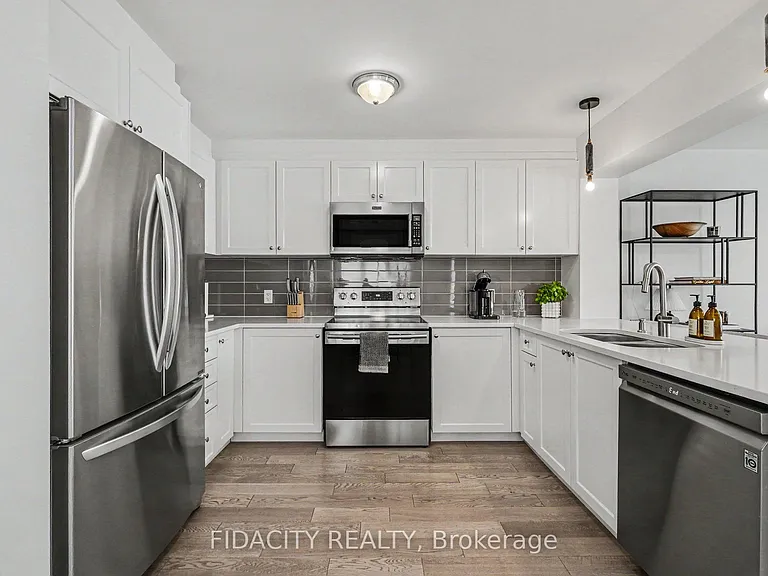 312 Lipizzaner St — Photo 7