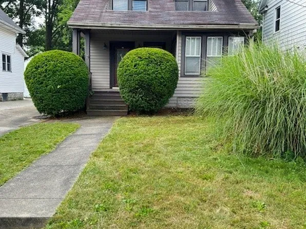 454 Kathron Ave, Cuyahoga Falls, OH 44221