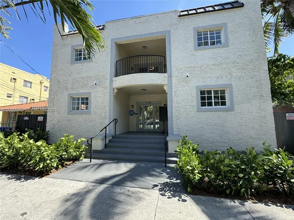 1132 NW 3rd St, Miami, FL 33128