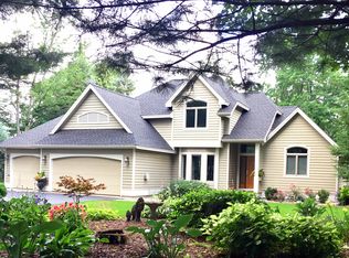 3185 Holiday Village Rd, Traverse City, MI 49686