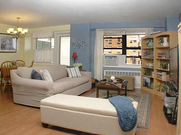 4th image of 1935 Shore Pkwy APT 5F