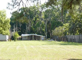 901 Whitaker Rd, Lutz, FL 33549