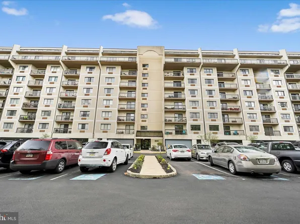 800 Avondale Rd APT 6P, Wallingford, PA 19086