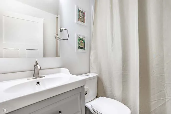 3220 N Park Ave — Photo 22