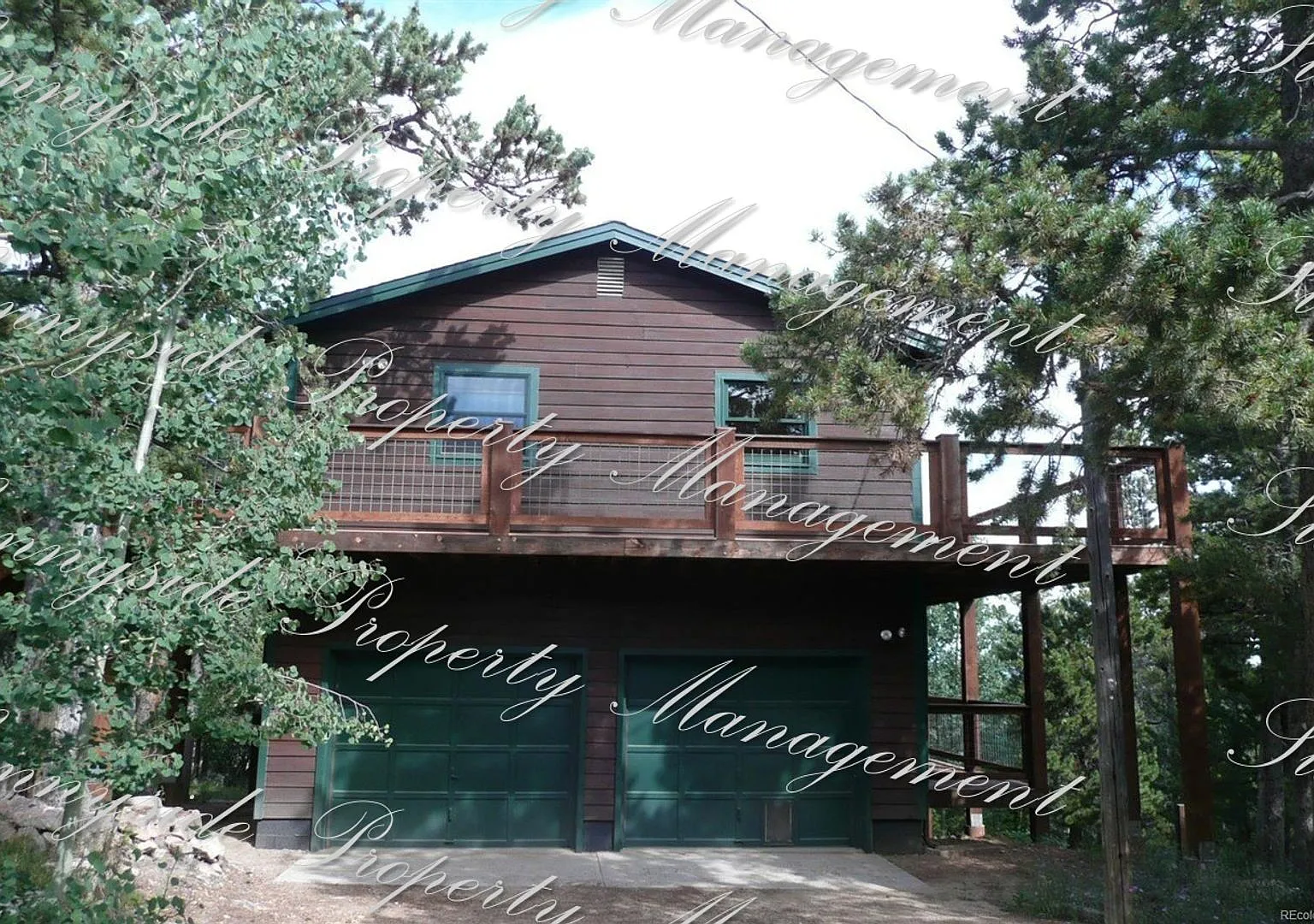 2 Bedroom Mountain House Oasis — Photo 1
