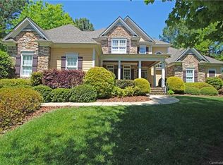 409 Bayberry Creek Cir, Mooresville, NC 28117