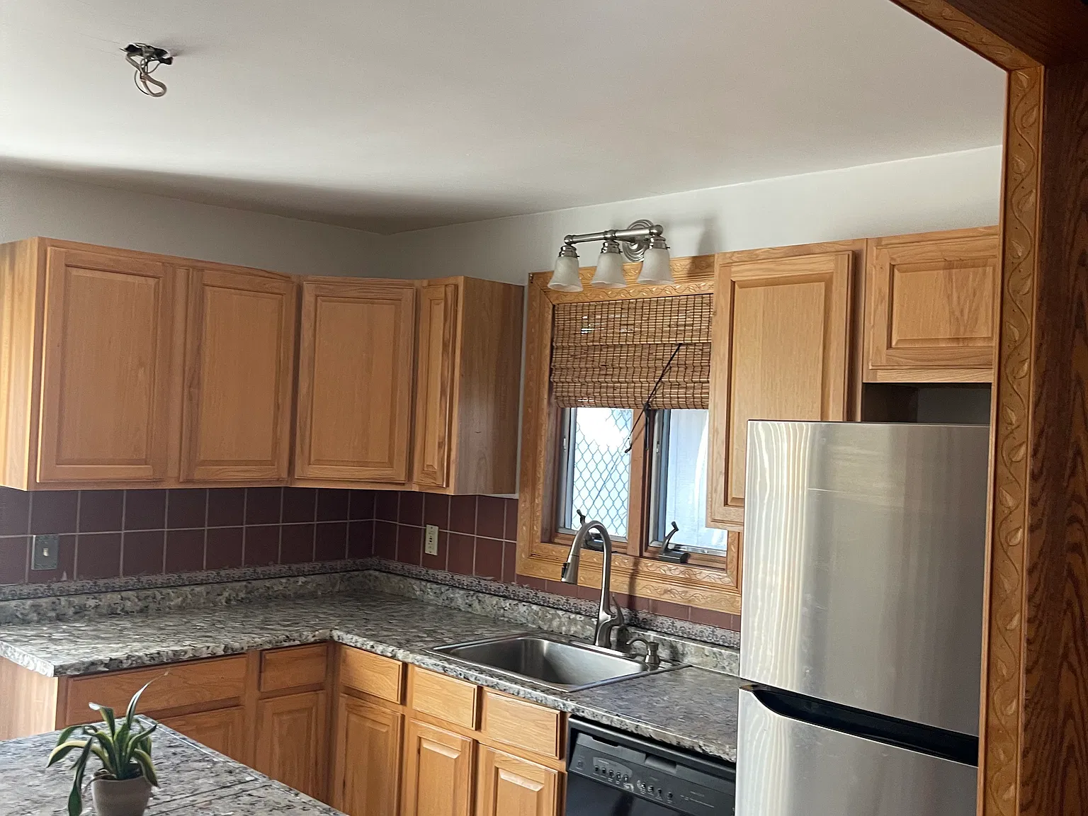 4 bed, $2,350 — Photo 4