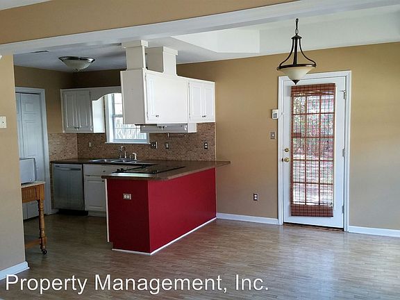 2nd image of 4140 Sedgwyck Ln