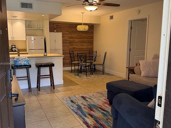 3rd image of 4701 Lucerne Lakes Blvd E APT 104