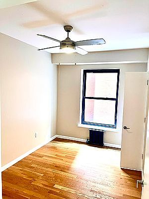 4th image of 226 W 11th St APT 4F
