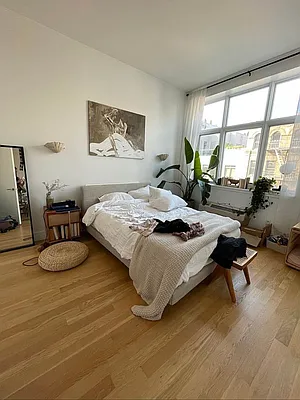 Rented by The KCI Group | media 1