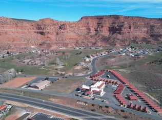 755 E Fairway Dr, Kanab, UT 84741