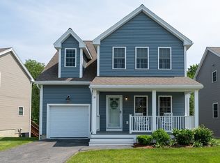 35 Denworth Bell Cir #35, Haverhill, MA 01835