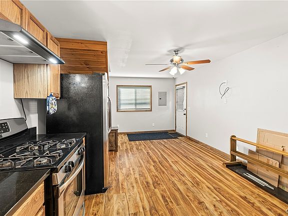 4th image of 6821 McAlpine St