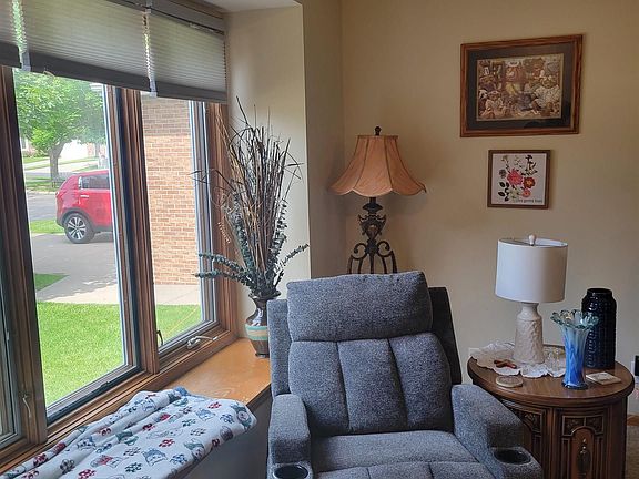 5th image of 2509 Hollyhock Cir