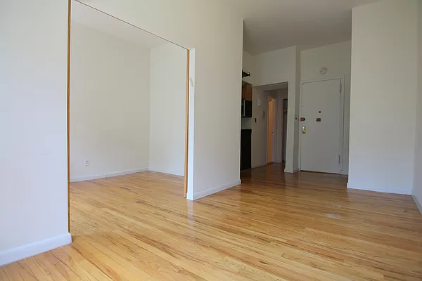 Rented by JK Dansar Corp | media 77