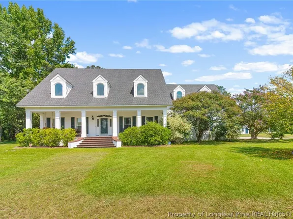 8215 Rivermist Ln, Linden, NC 28356