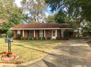620 Planters Ct, Montgomery, AL 36109