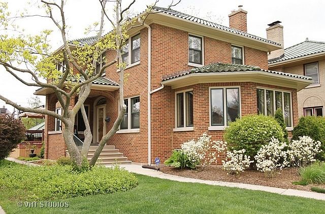 1st image of 1127 Fair Oaks Ave
