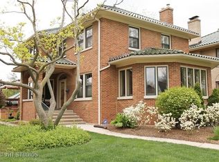 1127 Fair Oaks Ave, Oak Park, IL 60302