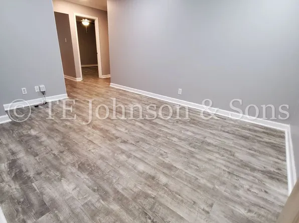 832 W 7th St APT C, Winston Salem, NC 27101