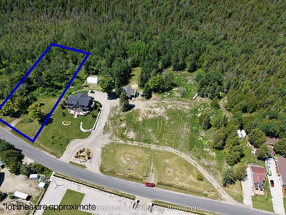 3rd image of 116 Tamarac Rd