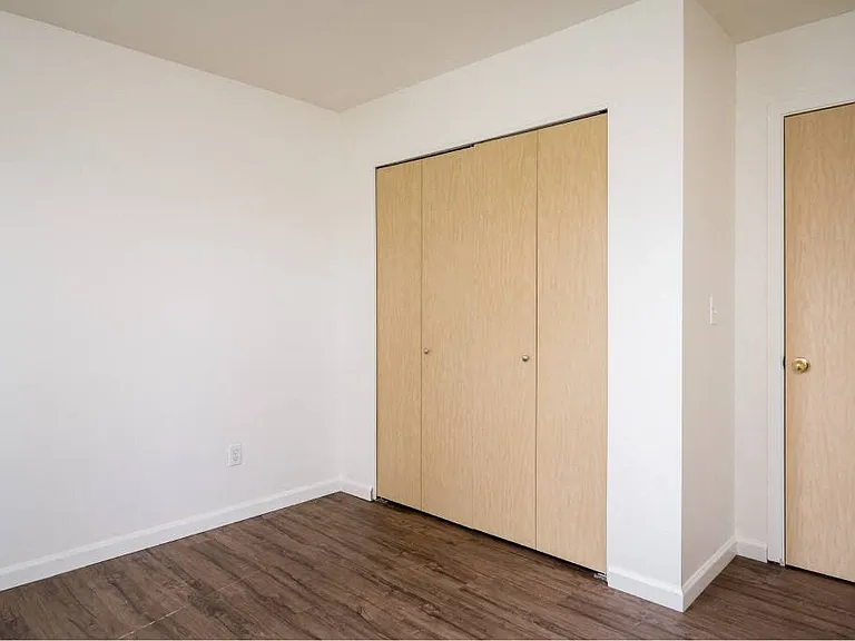 Quail Run Apartments — Photo 23