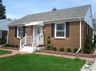 1703 Glenwood Ave, Joliet, IL