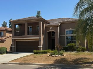 5811 W Cromwell Ave, Fresno, CA 93722