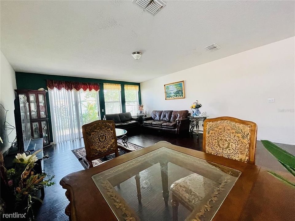 1st image of 3037R Cameron Dr