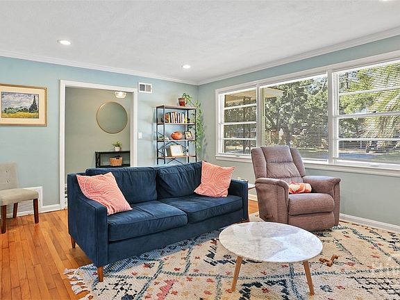 5th image of 5404 Reynolds Street