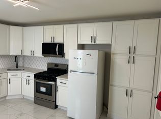 449 14th Ave #2, Irvington, NJ 07111